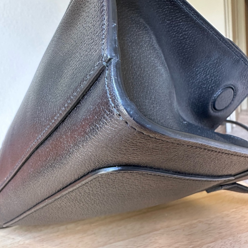 Gucci Black Leather Satchel with Crystal Butterfly - Picture 12 of 15